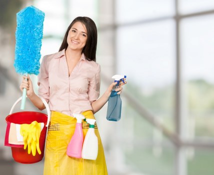 Professional home cleaning in a Collierswood kitchen